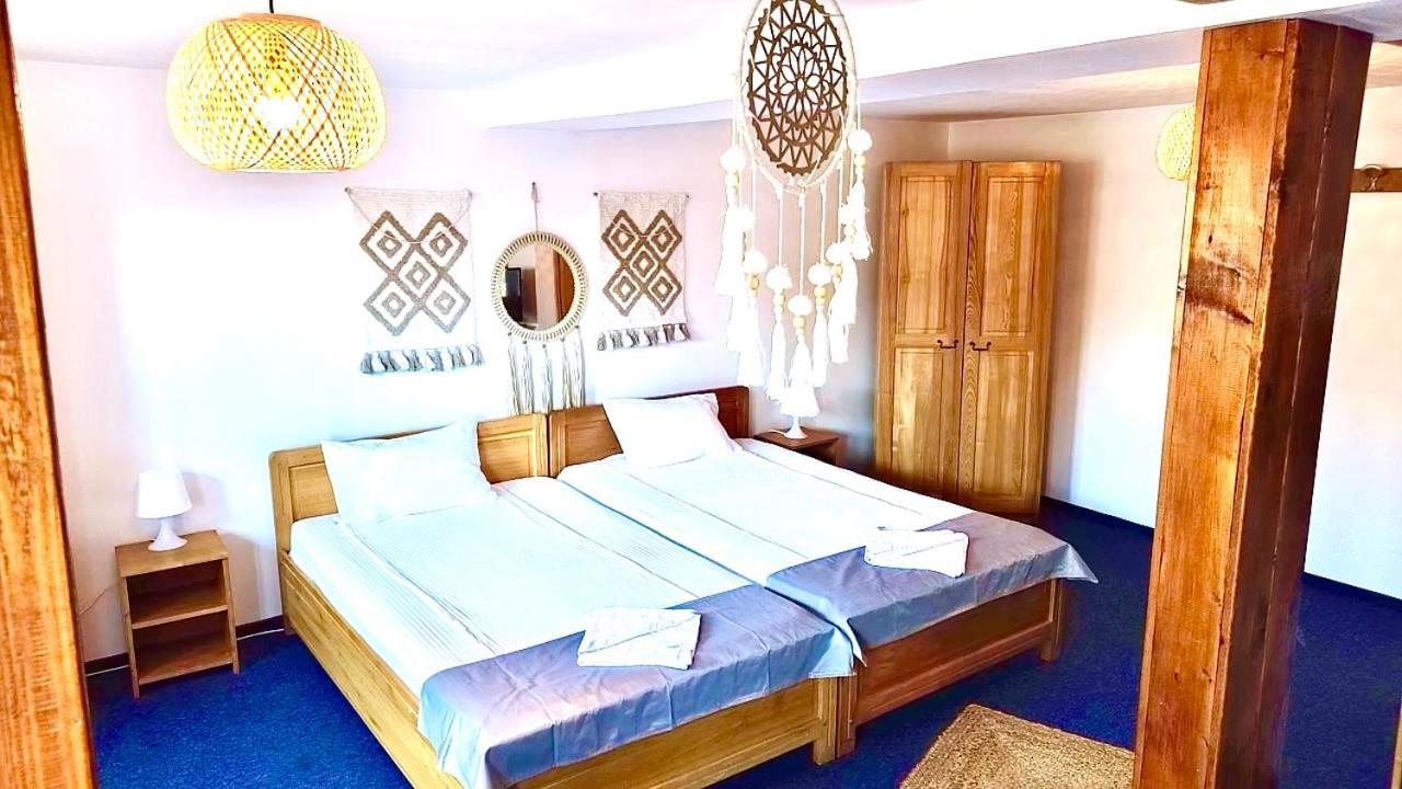 Zen Eco Villa Sfântu Gheorghe Exteriör bild